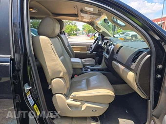 2008 Toyota Sequoia SR5 – miniatura 19