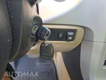 2008 Toyota Sequoia SR5 – miniatura 8