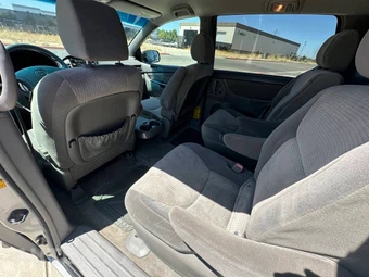2008 Toyota Sienna 119.3" WB - miniatura 16