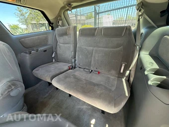 2008 Toyota Sienna 119.3" WB - miniatura 17