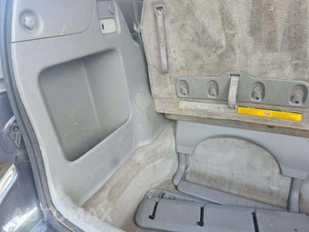 2008 Toyota Sienna CE Minivan 8-Passenger 119.3" WB - miniatura 36