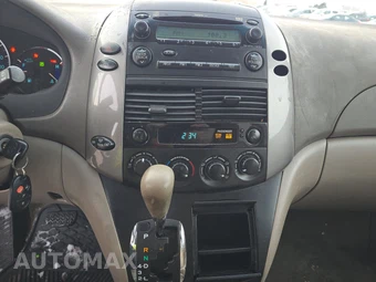 2008 Toyota Sienna LE Minivan 7-Passenger 119.3" WB - miniatura 11