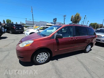 2008 Toyota Sienna LE Minivan 7-Passenger 119.3" WB