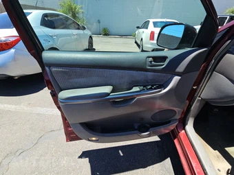2008 Toyota Sienna LE Minivan 7-Passenger 119.3" WB – miniatura 9