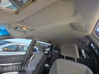 2008 Toyota Sienna LE Minivan 7-Passenger 119.3" WB - miniatura 11