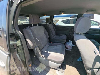 2008 Toyota Sienna LE Minivan 7-Passenger 119.3" WB - miniatura 17