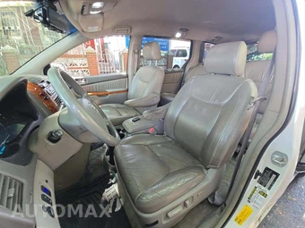 2008 Toyota Sienna XLE Minivan 7-Passenger 119.3" WB - miniatura 6