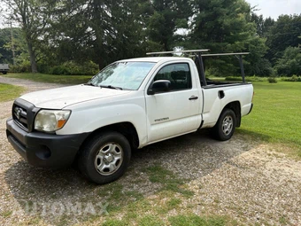 2008 Toyota Tacoma Regular Cab Long Bed - miniatura 2