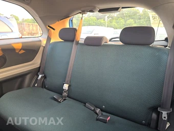 2008 Toyota Yaris Hatchback - miniatura 13