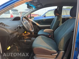 2008 Toyota Yaris Hatchback - miniatura 7