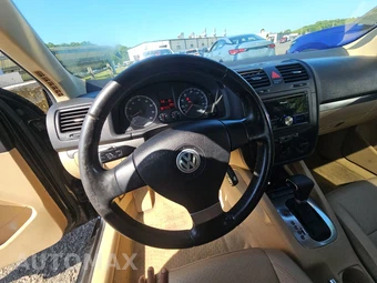 2008 Volkswagen Jetta Sedan SE – miniatura 10