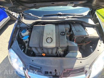 2008 Volkswagen Jetta Sedan SE – miniatura 15