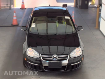 2008 Volkswagen Jetta Sedan SE – miniatura 2