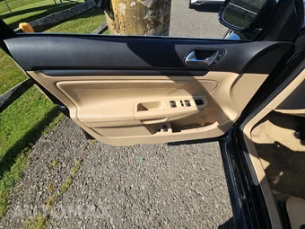 2008 Volkswagen Jetta Sedan SE – miniatura 9