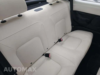 2008 Volkswagen New Beetle Coupe Triple White Hatchback - miniatura 15