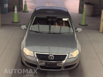2008 Volkswagen Passat Sedan Turbo - miniatura 2