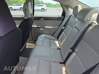 2008 Volvo S40 2.4i w/Moonroof - miniatura 13