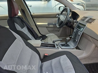 2008 Volvo S40 2.4i w/Moonroof - miniatura 8
