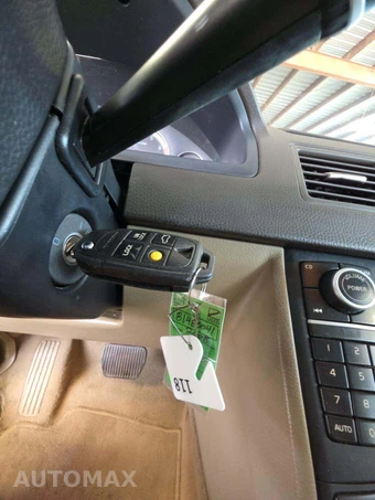 2008 Volvo XC90 3.2 w/Moonroof & 3rd Row - miniatura 8