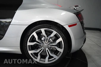 2009 Audi R8 5.2 - miniatura 21