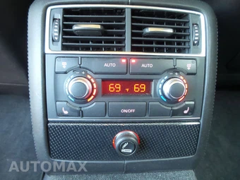 2009 Audi S8 - miniatura 47