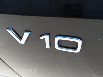 2009 Audi S8 - miniatura 7
