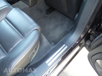 2009 Audi S8 - miniatura 75