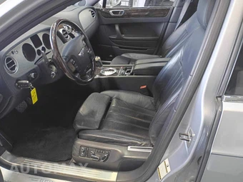 2009 Bentley Continental Flying Spur - miniatura 16