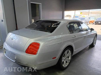 2009 Bentley Continental Flying Spur - miniatura 5
