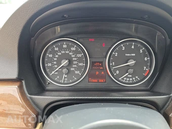2009 BMW 3 Series Sports Wagon 328i xDrive - miniatura 12
