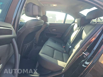 2009 BMW 5 Series Sedan 528i xDrive - miniatura 13