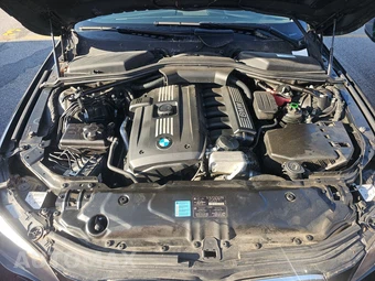 2009 BMW 5 Series Sedan 528i xDrive - miniatura 15