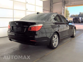 2009 BMW 5 Series Sedan 528i xDrive - miniatura 4