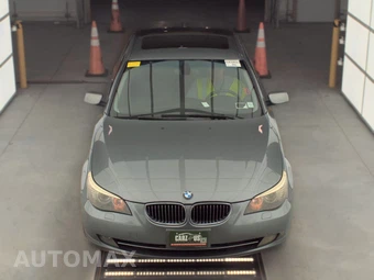 2009 BMW 5 Series Sedan 528i xDrive – miniatura 2