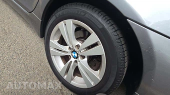 2009 BMW 5 Series Sedan 528i xDrive – miniatura 21