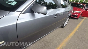 2009 BMW 5 Series Sedan 528i xDrive – miniatura 32