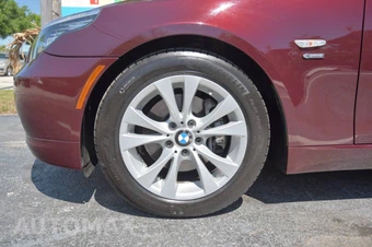 2009 BMW 5 Series Sedan 535i xDrive - miniatura 12