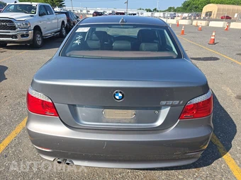 2009 BMW 5 Series Sedan 535i xDrive - miniatura 5