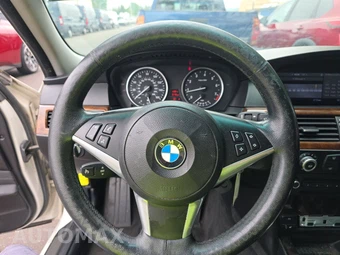 2009 BMW 5 Series Sedan 535i xDrive – miniatura 10