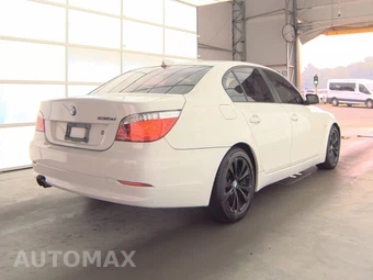 2009 BMW 5 Series Sedan 535i xDrive – miniatura 4