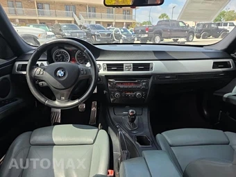 2009 BMW M3 Sedan – miniatura 14