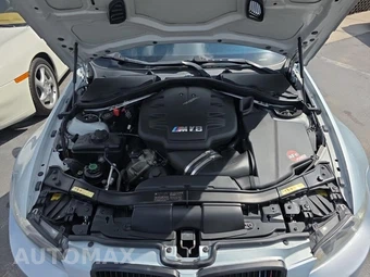 2009 BMW M3 Sedan – miniatura 19