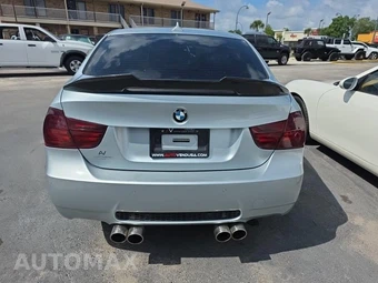 2009 BMW M3 Sedan – miniatura 5