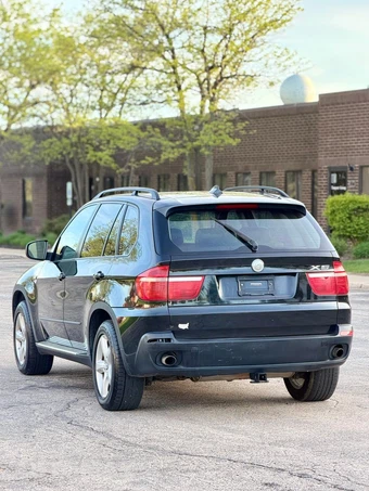 2009 BMW X5 Sports Activity Vehicle xDrive30i - miniatura 4