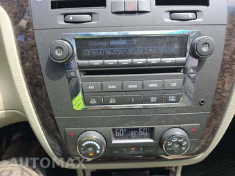 2009 Cadillac DTS 1SA – miniatura 10