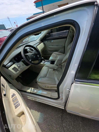 2009 Cadillac DTS 1SA – miniatura 6