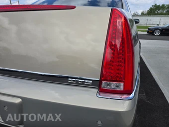 2009 Cadillac DTS 1SB - miniatura 11