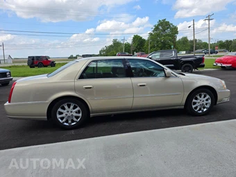 2009 Cadillac DTS 1SB - miniatura 3