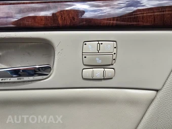 2009 Cadillac DTS 1SB - miniatura 31