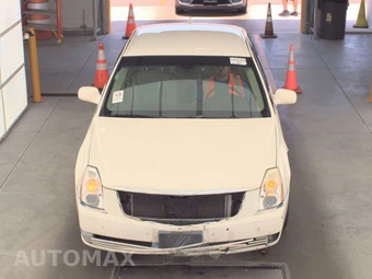 2009 Cadillac DTS 1SB – miniatura 2